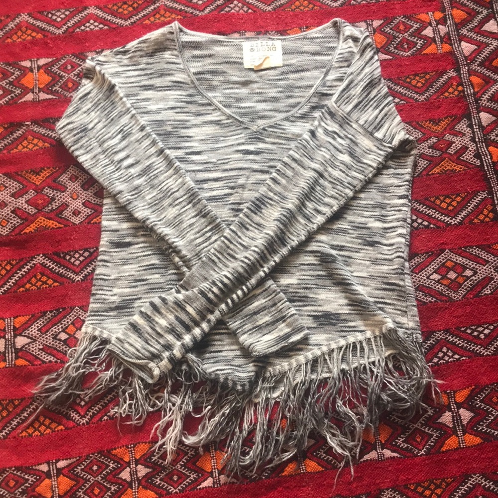 Billabong poncho sweater